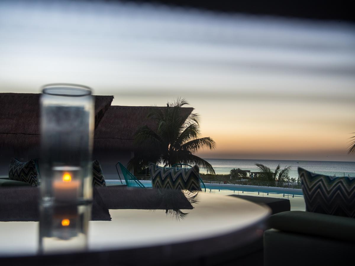 บียาส เอชเอ็ม ปาลาปาส เดล มาร์ Hotel Isla Holbox ภายนอก รูปภาพ