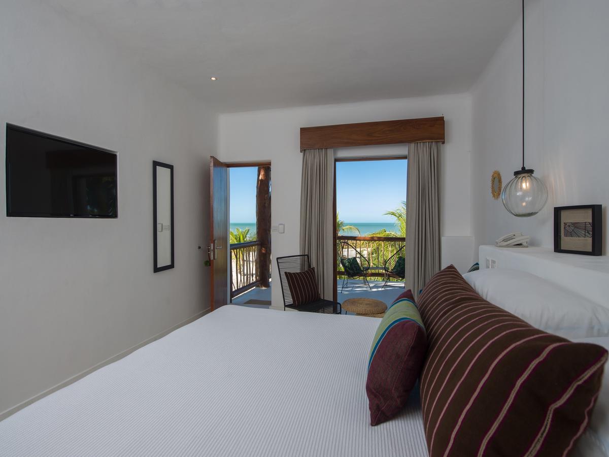 บียาส เอชเอ็ม ปาลาปาส เดล มาร์ Hotel Isla Holbox ภายนอก รูปภาพ
