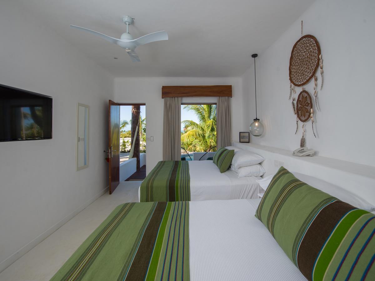 บียาส เอชเอ็ม ปาลาปาส เดล มาร์ Hotel Isla Holbox ภายนอก รูปภาพ